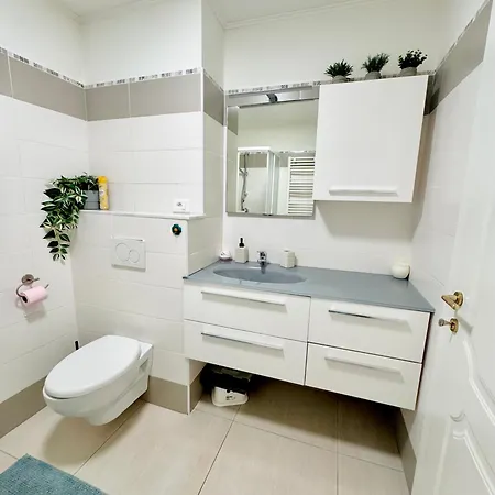 Chic & Cosy Proche Daire Nice