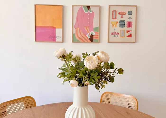 Chic & Cosy Proche Appartement *