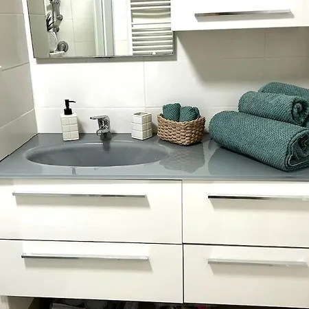 Chic & Cosy Proche * ニース