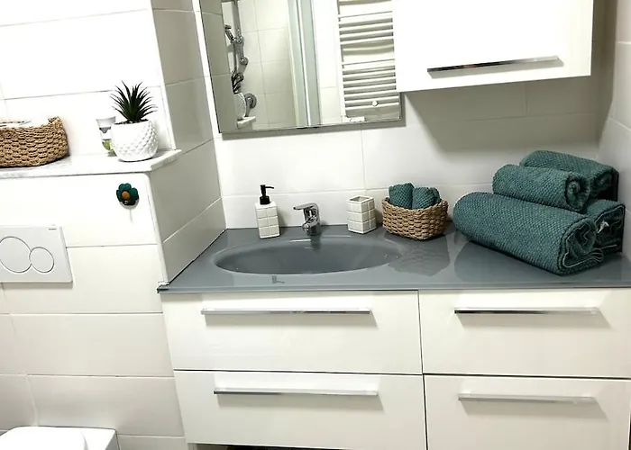 Apartmán Chic & Cosy Proche Nice